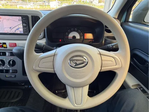 Daihatsu Mira Tocot