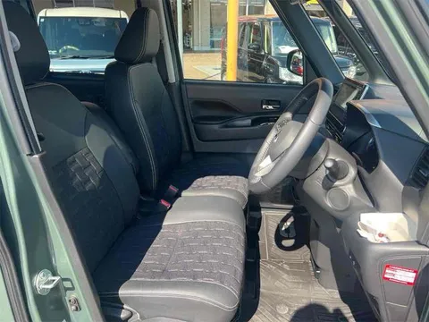 Mitsubishi Delica Mini