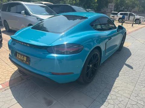 Porsche 718