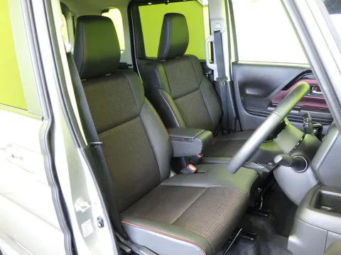 Suzuki Spacia Custom