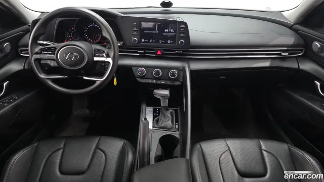 Hyundai Elantra (Avante)
