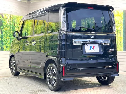 Suzuki Spacia Custom