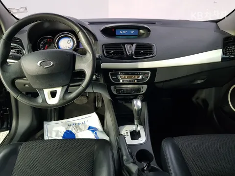 Renault SM3
