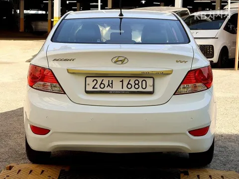 Hyundai Accent