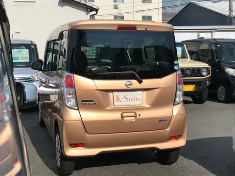 Nissan Dayz Roox