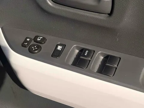 Mazda Flair Crossover