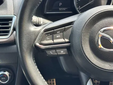 Mazda Axela Sport