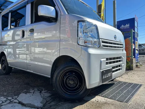 Nissan Clipper