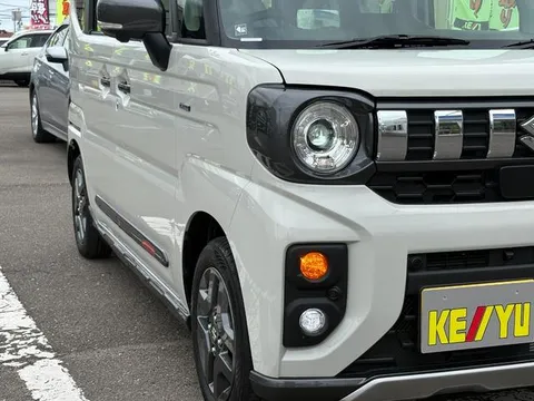 Suzuki Spacia Gear