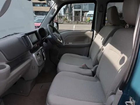 Nissan Clipper Rio