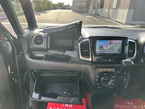 Suzuki Spacia Custom Z