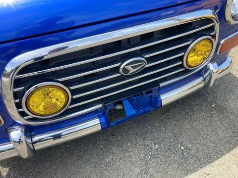 Daihatsu Mira Gino