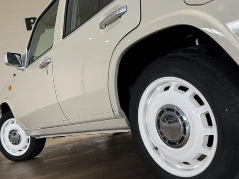 Nissan Rasheen