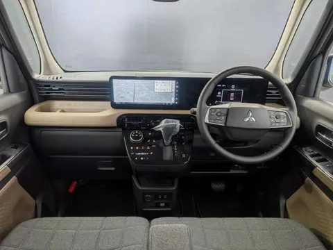 Mitsubishi Delica Mini