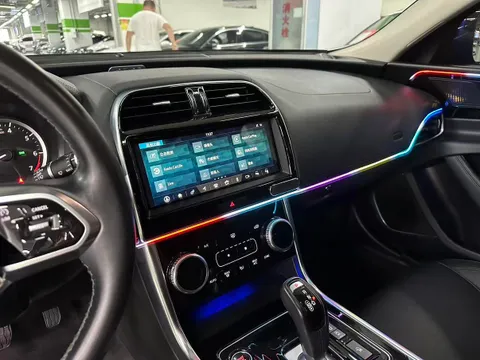 Jaguar XEL