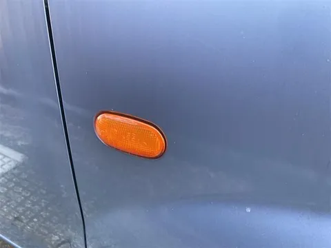 Nissan Otti