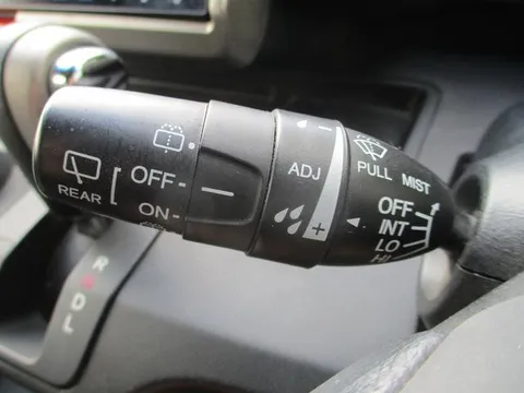 Honda Freed Spike
