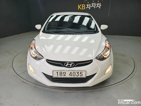 Hyundai Elantra (Avante)