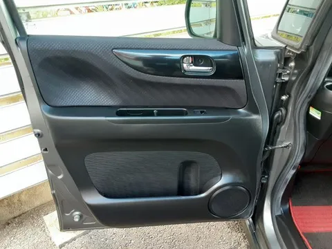 Honda N-BOX Plus Custom
