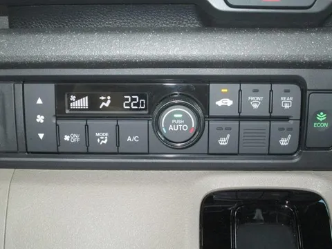 Honda N-BOX Joy