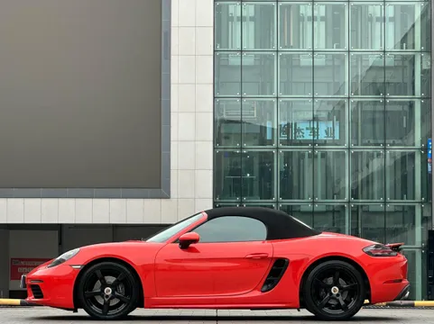 Porsche 718