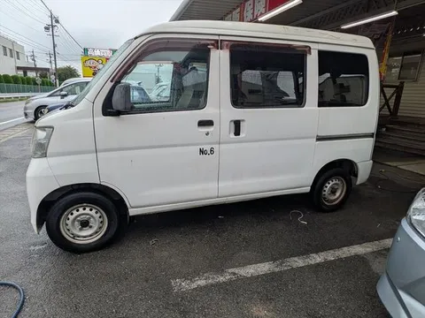 Daihatsu Hijet Cargo