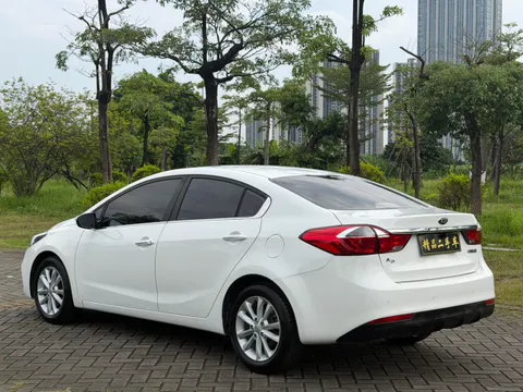 Kia Cerato (K3)