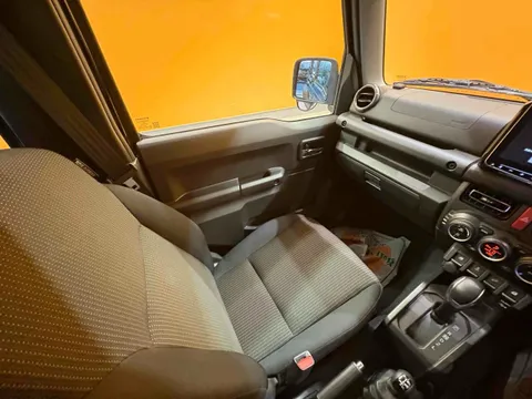 Suzuki Jimny Nomade