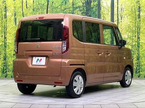Suzuki Spacia
