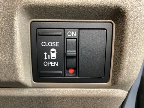Honda N-BOX Joy