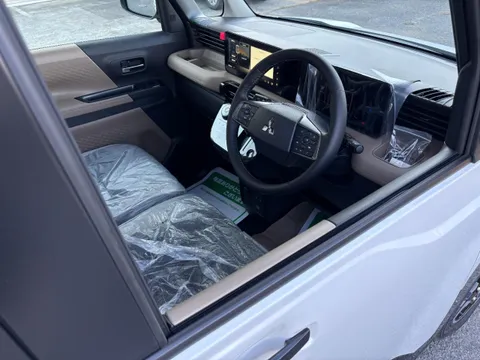 Mitsubishi Delica Mini