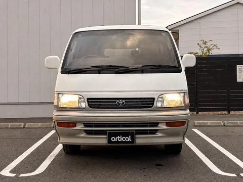 Toyota HiAce Wagon