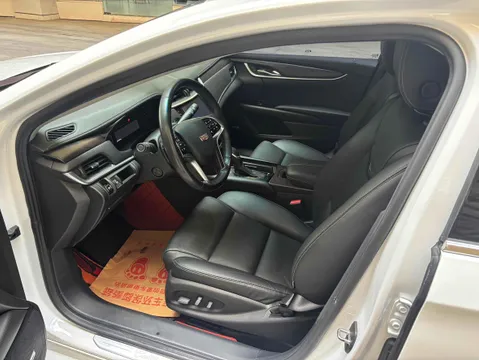 Cadillac XTS
