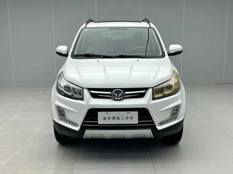 BAIC S3