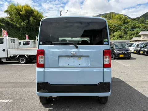 Daihatsu Hijet Caddie