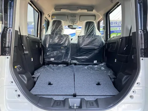 Suzuki Spacia Custom