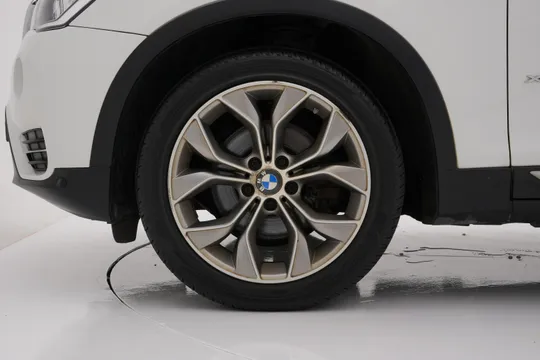 BMW BMW