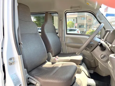 Nissan Clipper