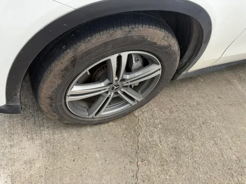 Mercedes-Benz Mercedes-Benz GLC