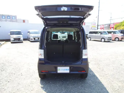 Toyota Pixis Space