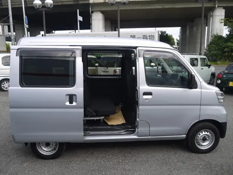 Daihatsu Hijet Cargo