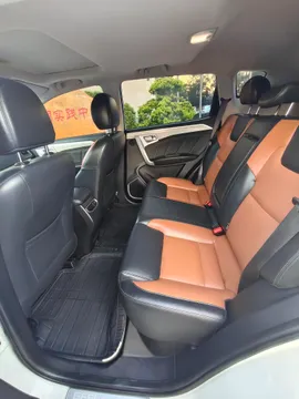 Geely Vision X6