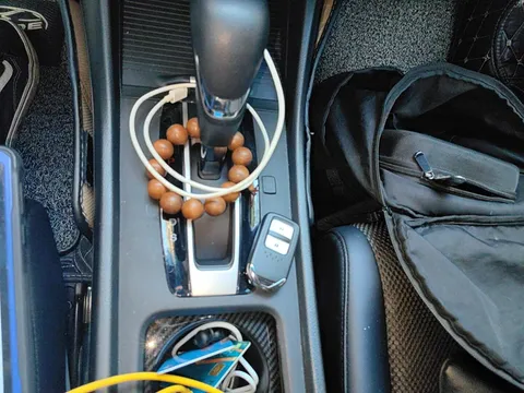 Honda Jade