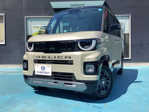 Mitsubishi Delica Mini