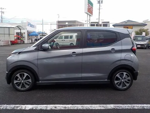 Mitsubishi eK X