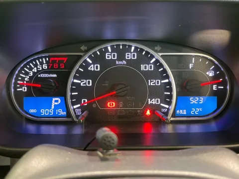 Daihatsu Move Conte