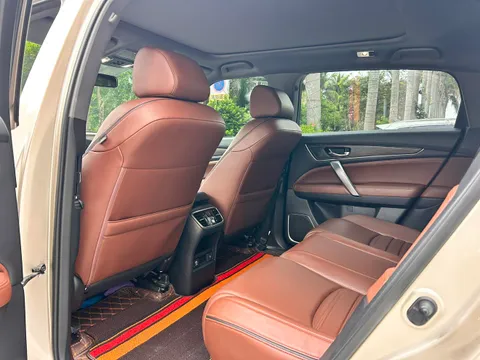 Honda UR-V