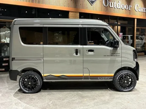 Suzuki Every