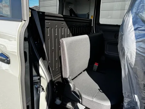 Suzuki Spacia Base