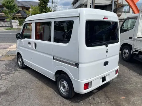 Nissan Clipper